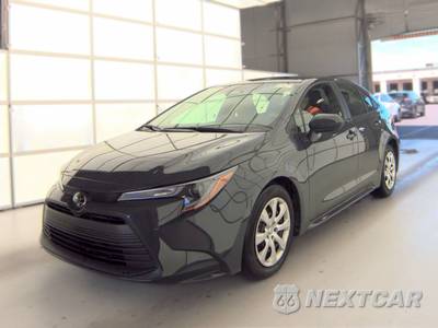 2026 Toyota Corolla LE Sedan - zdjęcie 1 z 30 - miniatura