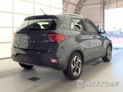 2025 Hyundai Venue SEL - zdjęcie 4 z 23 - miniatura