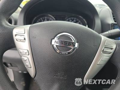 2019 Nissan Versa Sedan SV - zdjęcie 10 z 26 - miniatura