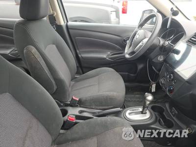 2019 Nissan Versa Sedan SV - zdjęcie 8 z 26 - miniatura