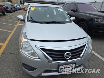 2019 Nissan Versa Sedan SV - zdjęcie 2 z 26 - miniatura