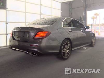 2019 Mercedes-Benz E 300 Sedan - zdjęcie 4 z 24 - miniatura