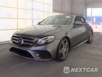 2019 Mercedes-Benz E 300 Sedan - zdjęcie 1 z 24 - miniatura
