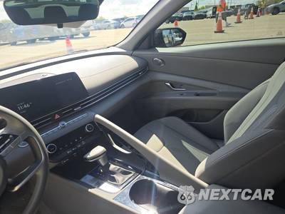 2024 Hyundai Elantra Hybrid Blue - zdjęcie 11 z 29 - miniatura