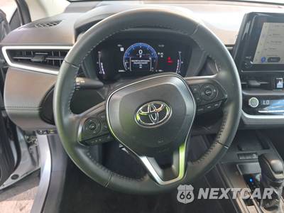 2026 Toyota Corolla Cross LE - zdjęcie 10 z 19 - miniatura