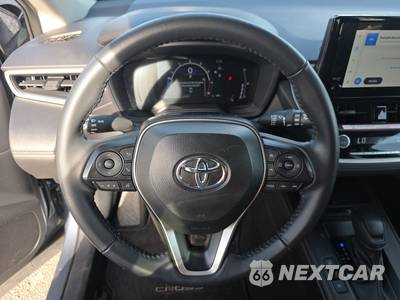 2026 Toyota Corolla Cross LE - zdjęcie 10 z 19 - miniatura
