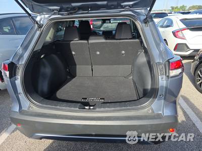 2026 Toyota Corolla Cross LE - zdjęcie 16 z 19 - miniatura