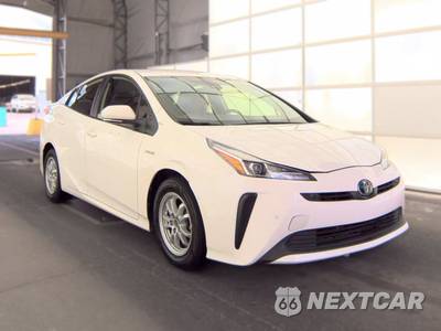 2022 Toyota Prius LE - zdjęcie 3 z 21 - miniatura