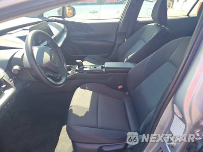 2025 Toyota Prius LE - zdjęcie 7 z 37 - miniatura