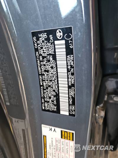 2025 Toyota Prius LE - zdjęcie 14 z 36 - miniatura