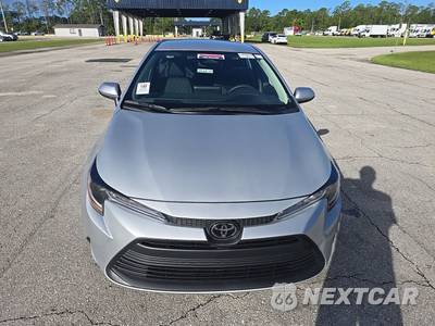 2026 Toyota Corolla LE Sedan - zdjęcie 2 z 18 - miniatura