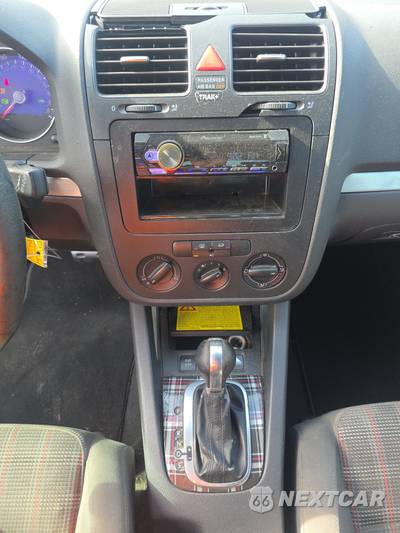 2008 Volkswagen GTI - zdjęcie 11 z 39 - miniatura