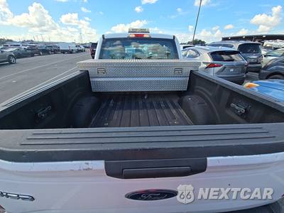 2015 Ford F-150 XL Extended Cab Medium Bed w/Rear Doors - zdjęcie 16 z 38 - miniatura