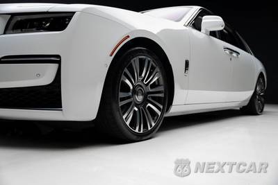 2022 Rolls-Royce Ghost Extended - zdjęcie 80 z 98 - miniatura