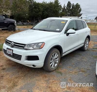 2014 Volkswagen Touareg TDI Sport w/Navigation - zdjęcie 1 z 50 - miniatura