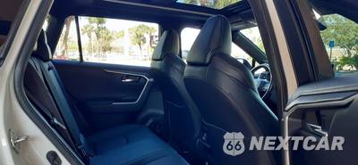 2021 Toyota RAV4 Prime XSE - zdjęcie 17 z 50 - miniatura
