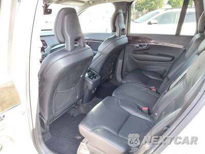 2018 Volvo XC90 T6 Momentum 7-Passenger - zdjęcie 9 z 20 - miniatura