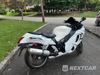 2011 Suzuki Hayabusa - zdjęcie 2 z 9 - miniatura