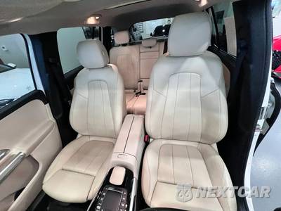 2021 Mercedes-Benz GLB 250 - zdjęcie 10 z 37 - miniatura