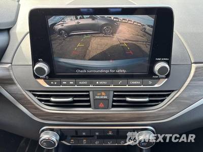 2025 Nissan Altima SV - zdjęcie 2 z 22 - miniatura