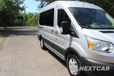 2016 Ford Transit 150 Passenger Wagon XLT w/RH Sliding Door Medium Roof 130.0" WB - zdjęcie 11 z 48 - miniatura