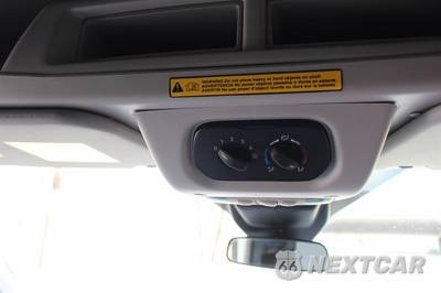 2016 Ford Transit 150 Passenger Wagon XLT w/RH Sliding Door Medium Roof 130.0" WB - zdjęcie 33 z 48 - miniatura