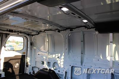 2025 Ford Transit 250 Cargo Van Low Roof 130.0" WB - zdjęcie 11 z 50 - miniatura