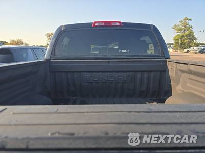 2019 Toyota Tundra SR5 Crew Cab Short Bed - zdjęcie 16 z 34 - miniatura