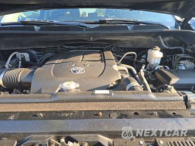2019 Toyota Tundra SR5 Crew Cab Short Bed - zdjęcie 15 z 34 - miniatura