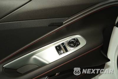2026 Chevrolet Corvette ZR1 Coupe 1LZ - zdjęcie 30 z 41 - miniatura