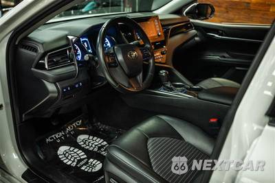 2022 Toyota Camry SE - zdjęcie 8 z 28 - miniatura