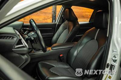 2022 Toyota Camry SE - zdjęcie 9 z 28 - miniatura