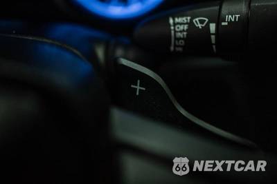2022 Toyota Camry SE - zdjęcie 19 z 28 - miniatura