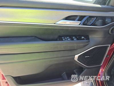 2025 Jeep Wagoneer Series II - zdjęcie 9 z 18 - miniatura