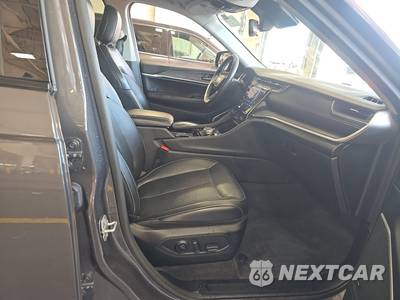 2021 Jeep Grand Cherokee L Limited - zdjęcie 8 z 32 - miniatura