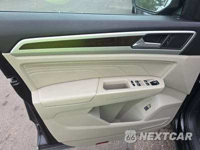 2023 Volkswagen Atlas V6 SE w/Technology - zdjęcie 9 z 31 - miniatura