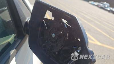 2025 Hyundai Elantra SEL Sport - zdjęcie 32 z 33 - miniatura