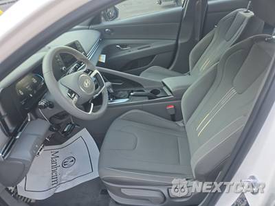 2025 Hyundai Elantra SEL Sport - zdjęcie 7 z 33 - miniatura