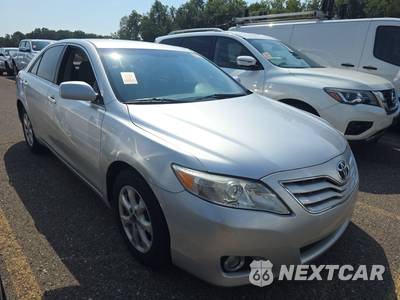 2011 Toyota Camry LE - zdjęcie 3 z 17 - miniatura
