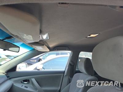 2011 Toyota Camry LE - zdjęcie 17 z 17 - miniatura