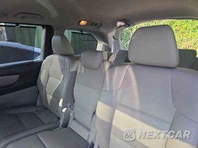 2015 Honda Odyssey Touring 118.1" WB - zdjęcie 16 z 25 - miniatura