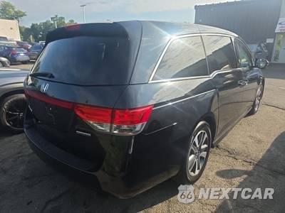 2015 Honda Odyssey Touring 118.1" WB - zdjęcie 4 z 25 - miniatura