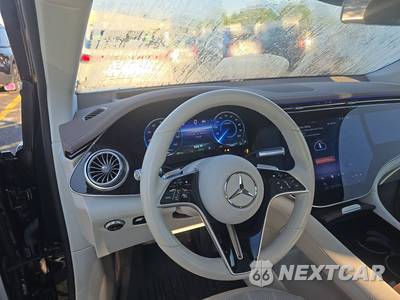 2023 Mercedes-Benz EQS 580 4MATIC SUV - zdjęcie 10 z 31 - miniatura