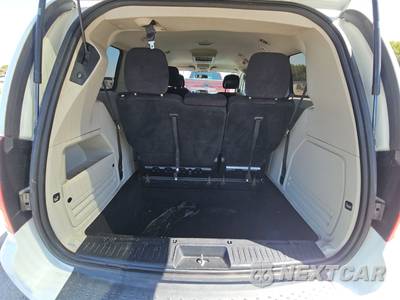 2014 Dodge Grand Caravan SXT 121.2" WB - zdjęcie 17 z 19 - miniatura
