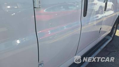2025 GMC Savana 2500 Cargo Van 1WT 135.0" WB - zdjęcie 34 z 40 - miniatura