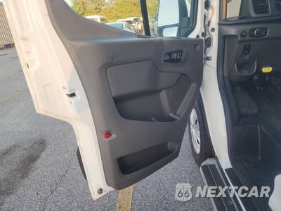 2025 Ford Transit 250 Cargo Van Low Roof 130.0" WB - zdjęcie 9 z 22 - miniatura