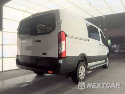 2025 Ford Transit 250 Cargo Van Low Roof 130.0" WB - zdjęcie 4 z 24 - miniatura
