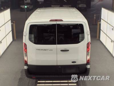 2025 Ford Transit 250 Cargo Van Low Roof 130.0" WB - zdjęcie 5 z 24 - miniatura