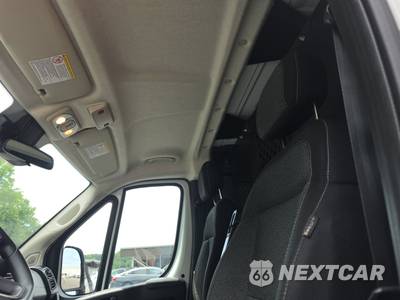 2025 Ram ProMaster 2500 Cargo Van Tradesman w/Passenger Seat Low Roof 136.0" WB - zdjęcie 16 z 26 - miniatura