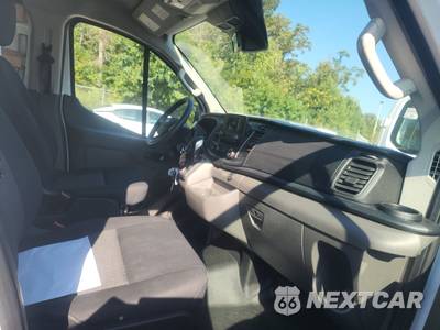 2025 Ford Transit 250 Cargo Van Low Roof 130.0" WB - zdjęcie 8 z 19 - miniatura